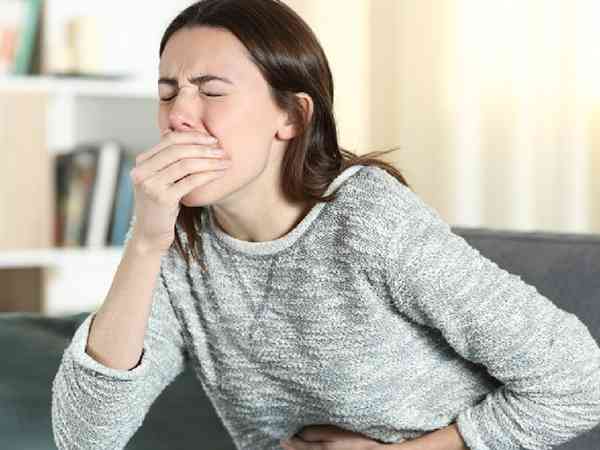 甘草锌胶囊长期服用危害大，恶心、呕吐仅是其副作用之一
