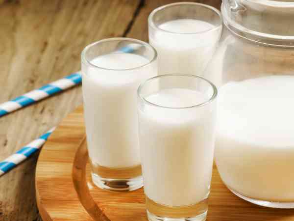 中医没有不建议喝牛奶的说法，孕妇多喝好处还不少