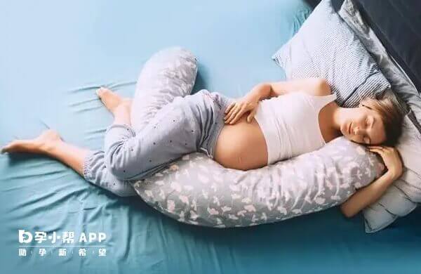 平躺睡觉不会导致胎儿缺氧