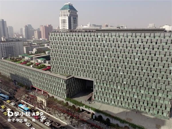 南京鼓楼医院大楼
