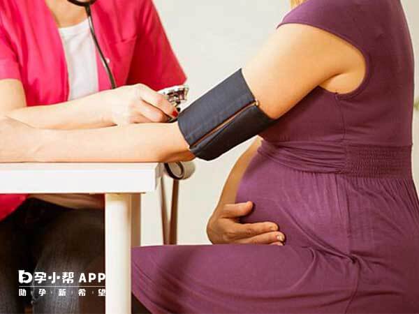 高龄孕妇容易出现妊娠疾病