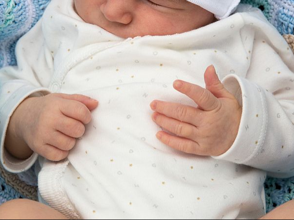 宝宝肠胀气和猛涨期的区别分析，表现及原因各有不同！