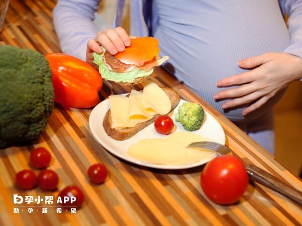 孕期食量变小也许是正常的
